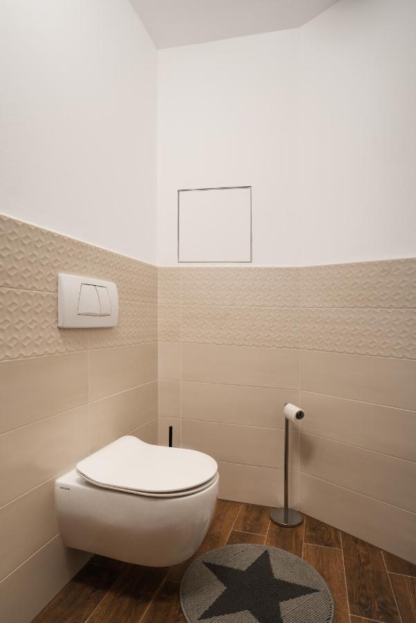 Apartman Amore Bešeňová Exteriör bild